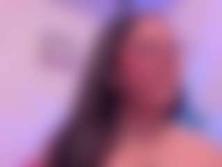 Aria-Rosee's Live Sex Cam Show