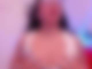 Aria-Rosee's Live Sex Cam Show
