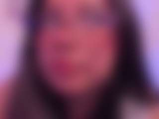 Aria-Rosee's Live Sex Cam Show
