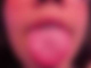 Aria-Rosee's Live Sex Cam Show