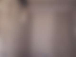 Live cam show with BonnySchatzel - Fantasy on Camsoda