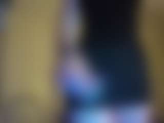 BonnySchatzel's Live Sex Cam Show
