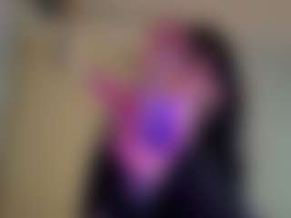 Live cam show with BonnySchatzel - Green Eyes on madthumbs