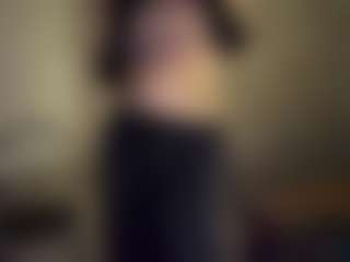 Live cam show with BonnySchatzel - Emo on Camsoda