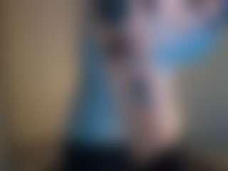 Live cam show with BonnySchatzel - Belly on Uber Horny