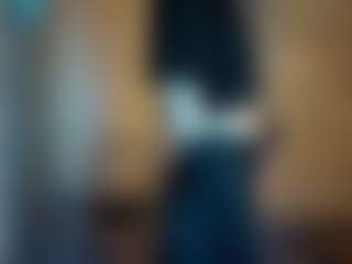Live cam show with BonnySchatzel - Belly on MyBangCams