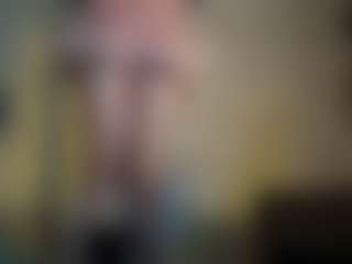 Live cam show with BonnySchatzel - Gamer Pornstar on CamwithHer