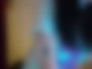 Live cam show with BonnySchatzel - Green Eyes on livesuperchat.net