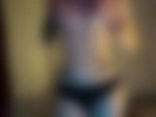 Live cam show with BonnySchatzel - Ass Bouncing on liverealitysex.com