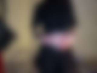 Live cam show with BonnySchatzel - Beauty on Milfs Live