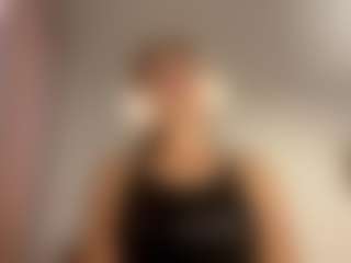 Live cam show with CandisMurdoch - Deepthroat on Adult Interactions