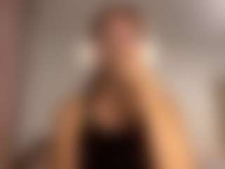 Live cam show with CandisMurdoch - Joi on eurowanks.com