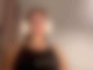 Live cam show with CandisMurdoch - Erotic Dance on Adult Interactions