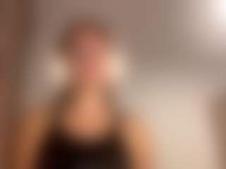 Live cam show with CandisMurdoch - Anal Toys on boobsie.com