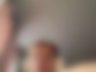 Live cam show with CandisMurdoch - Pegging on madthumbs