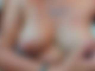 Live cam show with Candy-Lyn - Red Hair Teen (18+) on SxyPornLive