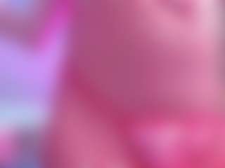 Live cam show with Candy-Lyn - New Young Adult on Camiplay Live