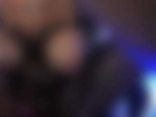 Candy-Lyn's Live Sex Cam Show