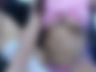 Live cam show with Candy-Lyn - Red Hair Amateur on sexytreat.net