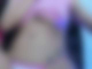 Live cam show with Candy-Lyn - Skinny on live18s.com