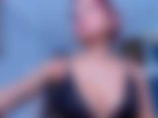 Live cam show with Candy-Lyn - Red Hair on xplaylive.com