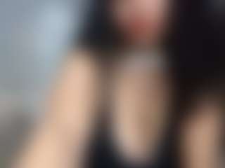 Live cam show with CHECHU261084 - Facial Piercings on Camsoda