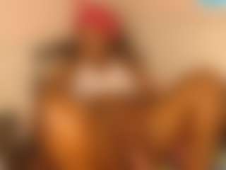 ChocolateBae03 MILF webcam performer live streaming