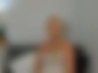 Live cam show with ClareHotMature - Skinny MILF on Camsoda