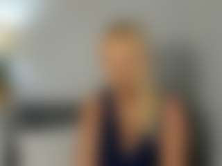 ClareHotMature's Live Sex Cam Show