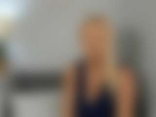 Live cam show with ClareHotMature - Blue Eyes on Latina Girls