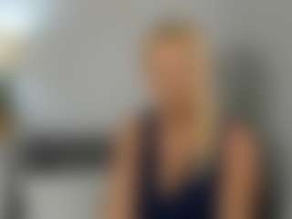 Live cam show with ClareHotMature - Amateur Mature on xfollow cams