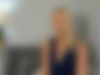 ClareHotMature's Live Sex Cam Show
