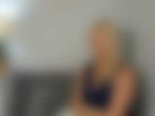 Live cam show with ClareHotMature - Amateur Curvy on thefappeningchat.com
