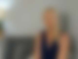 ClareHotMature's Live Sex Cam Show