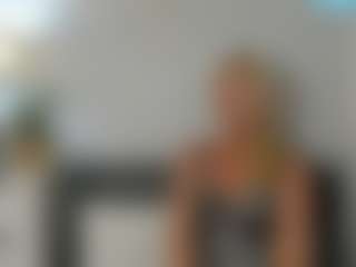 ClareHotMature's Live Sex Cam Show