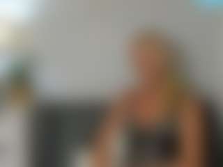 ClareHotMature's Live Sex Cam Show