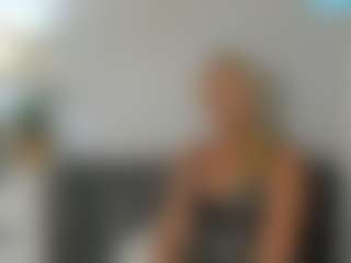 ClareHotMature's Live Sex Cam Show