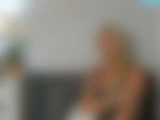 ClareHotMature's Live Sex Cam Show