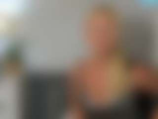 ClareHotMature's Live Sex Cam Show