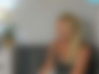 ClareHotMature's Live Sex Cam Show