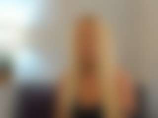 Live cam show with ClareHotMature - Granny Squirt on liverealitysex.com