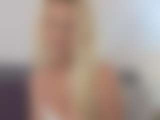 Live cam show with ClareHotMature - Blonde Hair Fetish on Strip Flash - Live Sex Shows