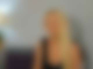 Live cam show with ClareHotMature - Granny Squirt on camtv