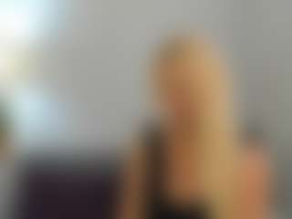 ClareHotMature's Live Sex Cam Show