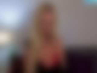 ClareHotMature's Live Sex Cam Show
