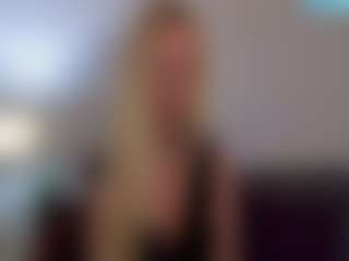 ClareHotMature's Live Sex Cam Show