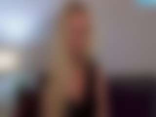 ClareHotMature's Live Sex Cam Show