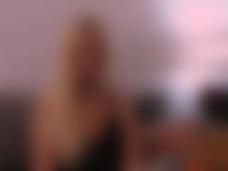 Live cam show with ClareHotMature - Erotic Dance on fuck-show.com