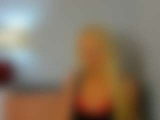 ClareHotMature's Live Sex Cam Show