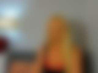 ClareHotMature's Live Sex Cam Show